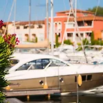 Daire Lumineux Avec Loggia, Wifi - Port - Fr-1-868-39 *