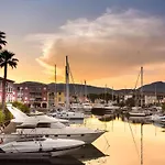 Lumineux Avec Loggia, Wifi - Port - Fr-1-868-39 Grimaud